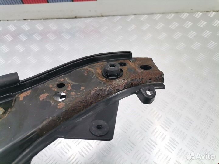 Панель передняя (телевизор) для Renault Megane 2