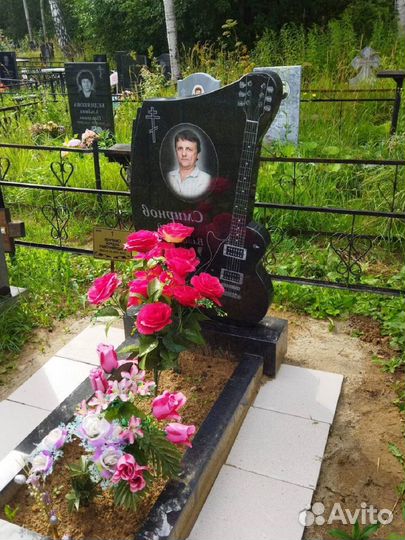 Изготовление памятников из натурального камня