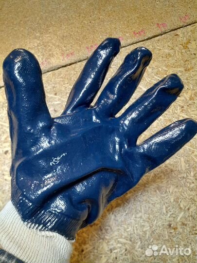 Перчатка нитриловая Крага