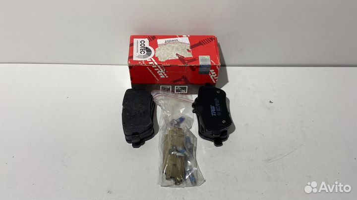 Колодки тормозные задние TRW GDB2014