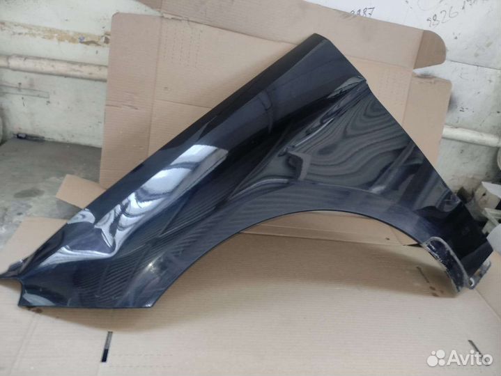 Крыло переднее левое Mercedes GLE W166 2015г