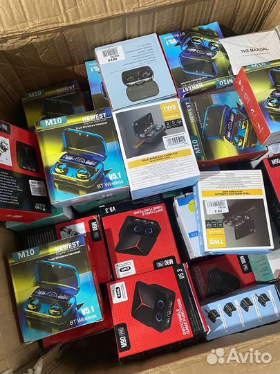 Беспроводные наушники F9, M90, M10