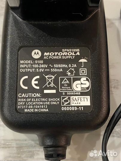 Зарядное устройство motorola 5100