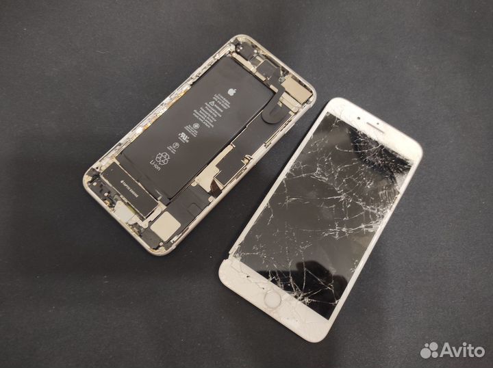 iPhone 8 plus на запчасти