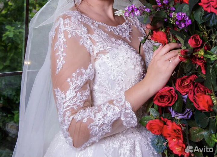 Продам свадебное платье