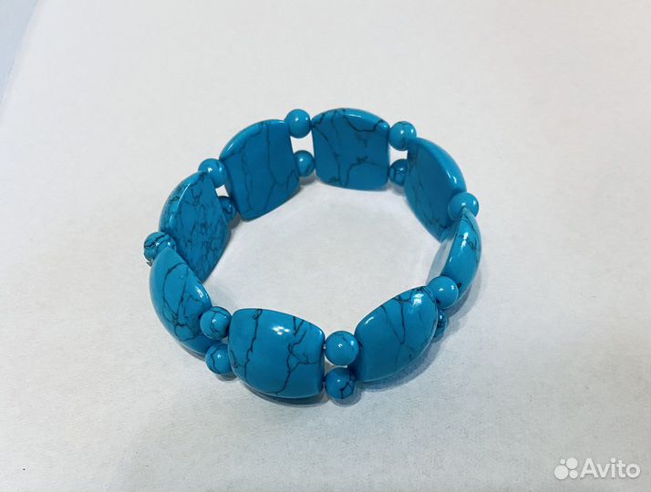 Бирюзовый браслет из натурального камня