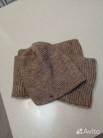 Шапка женская вязаная