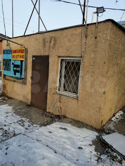 Гараж, > 30 м²