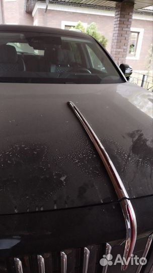 Hongqi E-HS9 551 л.с. AT, 2022, 3 100 км