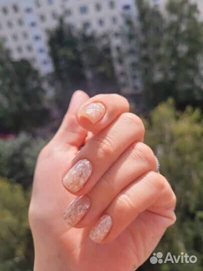 Маникюр с покрытием гель-лак