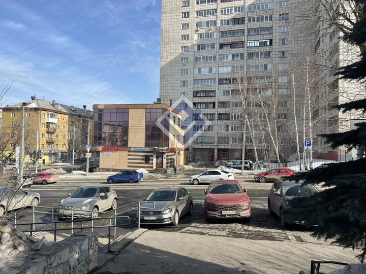 Сдается торгово-офисное помещение