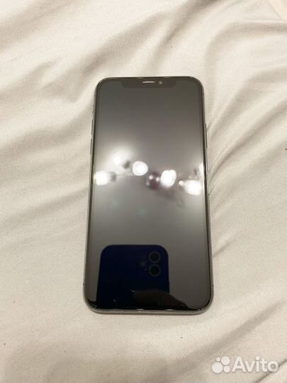 iPhone X, 64 ГБ