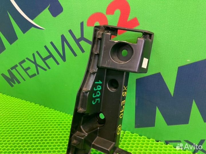 Кронштейн бампера задний правый Bmw X5 E70 N57D30A