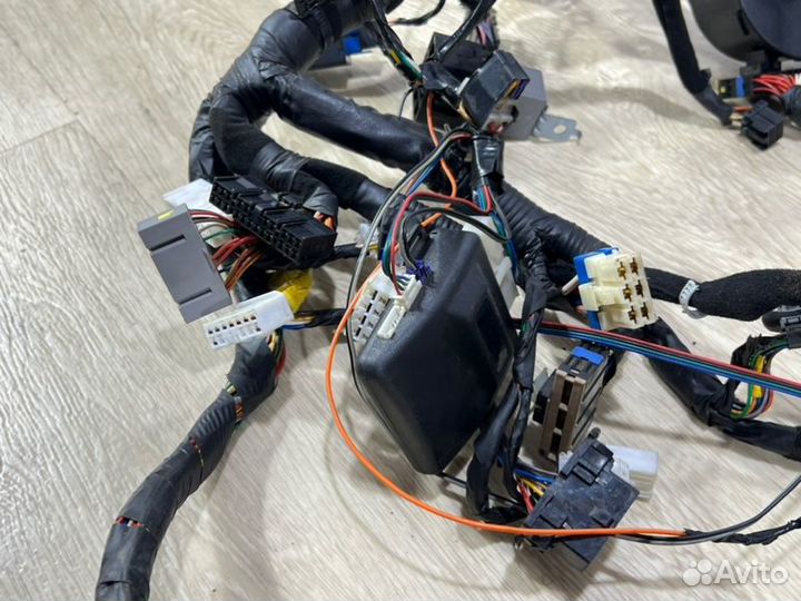 Проводка салонная Kia Ceed универсал G4FC 2012