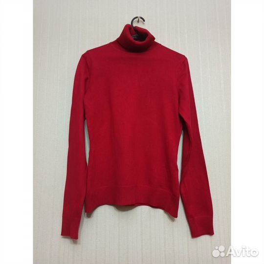 Яркая водолазка р. 42-44