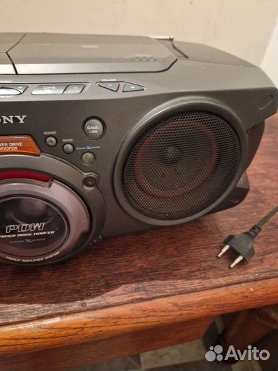 Магнитола Sony