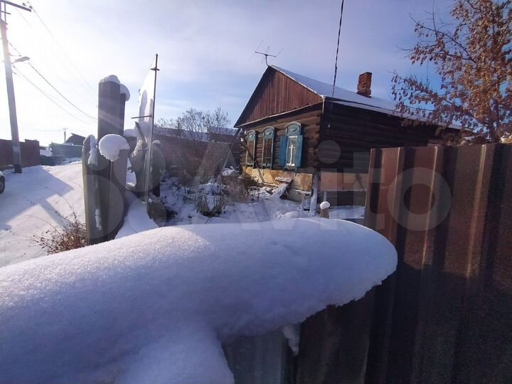 Дом 46 м² на участке 6 сот.