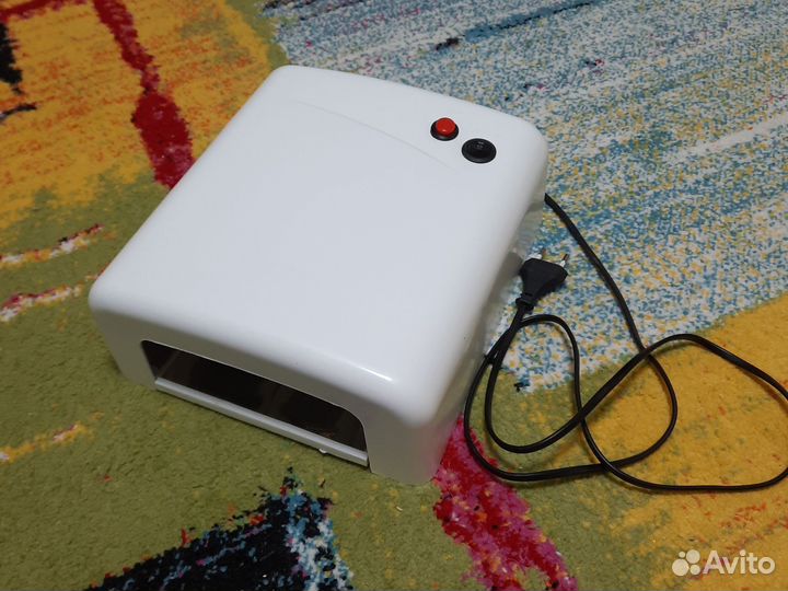 Лампа для маникюра