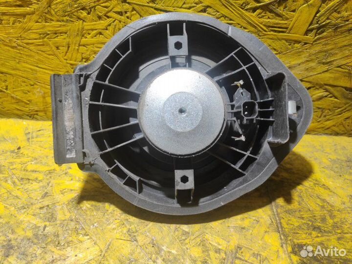 Динамик задний Chevrolet Cruze J300 1.6 F16D4 2012