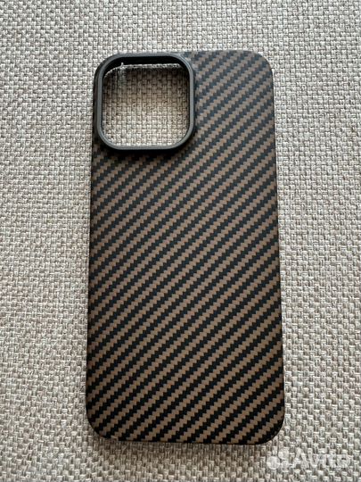 Карбоновый чехол iPhone 14 pro max