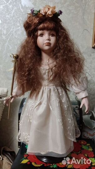 Куклы фарфоровые б/у коллекционные