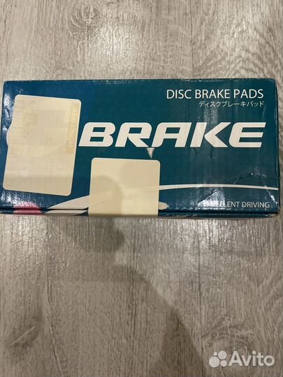 Тормозные колодки передние brake