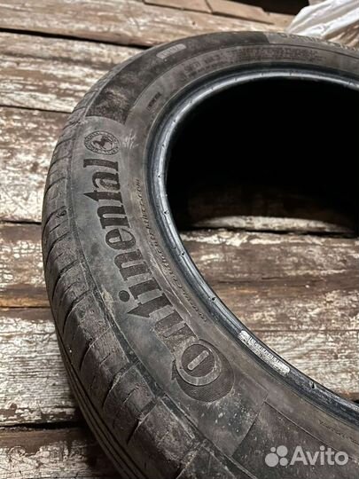 Continental ContiPremiumContact 5 215/55 R17
