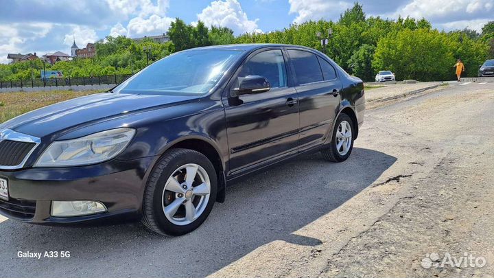 Skoda Octavia 1.6 AT, 2012, 340 105 км
