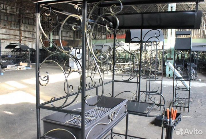 Мангал в наличии