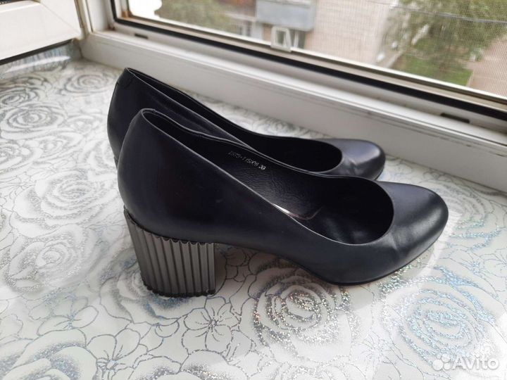 Туфли женские