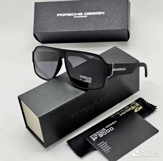 Много брендовых люксовых мужских очков