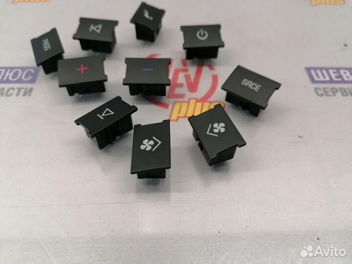 Кнопка магнитолы Chevrolet Tahoe