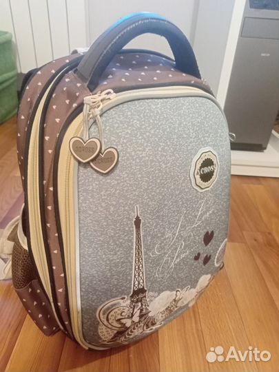 Портфель школьный