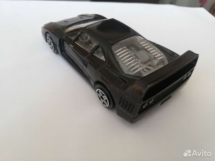Бураго 1:43 Феррари Ferrari F40