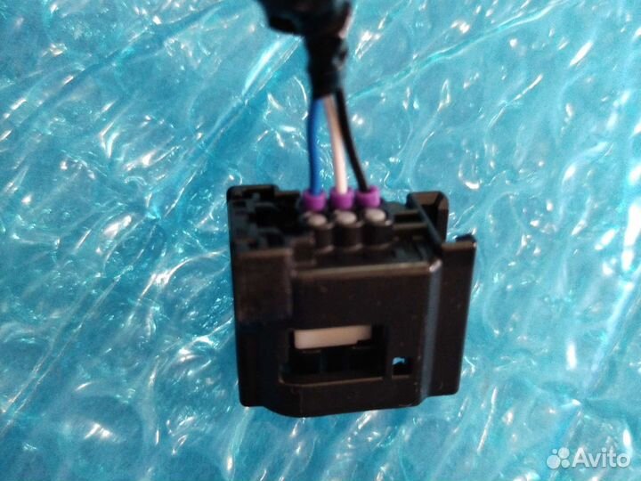 Фишка парктроника Lexus Gx 460 3 pin 2019-2023