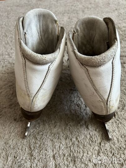 Коньки для фигурного катания