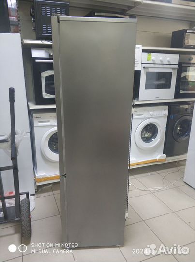 Холодильник Beko rcnk310E20VS