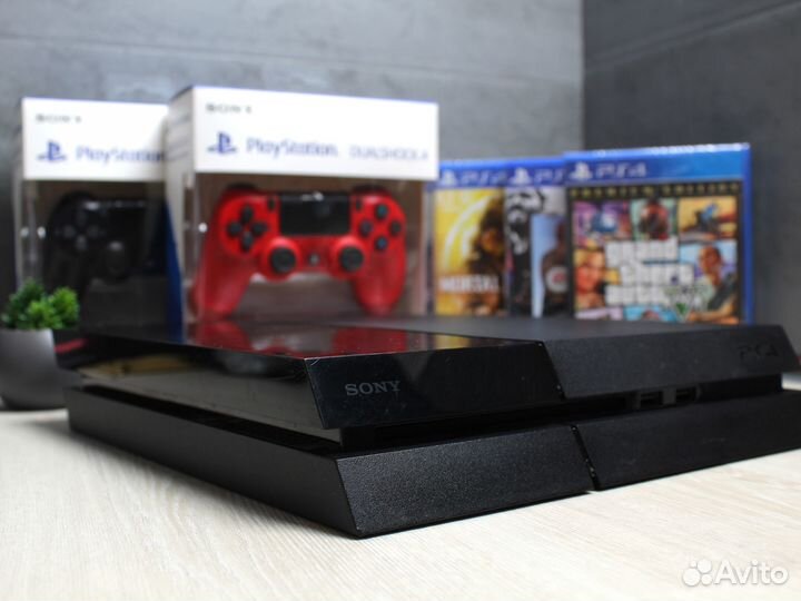 Sony playstation 4 + 2 джойстика + игры