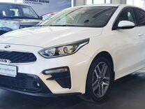 Kia Cerato 2.0 AT, 2018, 52 902 км, с пробегом, цена 2 250 000 руб.