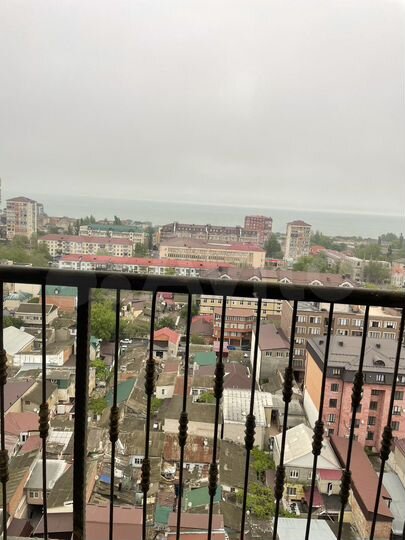 2-к. квартира, 70 м², 6/17 эт.