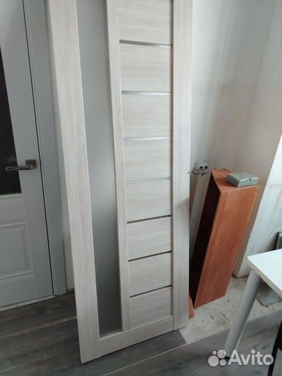 Двери межкомнатные с коробкой 70 х200 бу