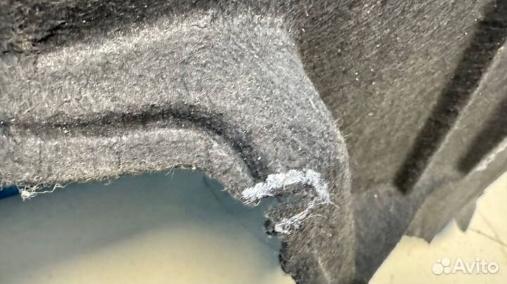 Локер задний правый Toyota RAV4 656370R050