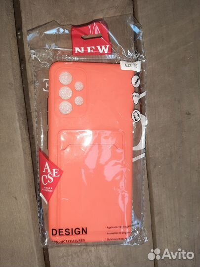 Чехол на телефон