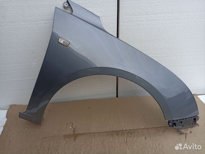 Крыло переднее правое Шевроле Круз универсал
