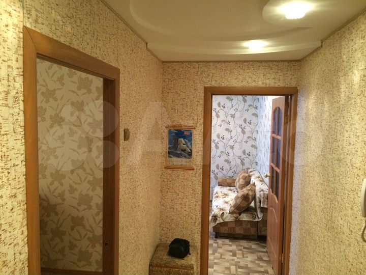 2-к. квартира, 40 м², 1/5 эт.