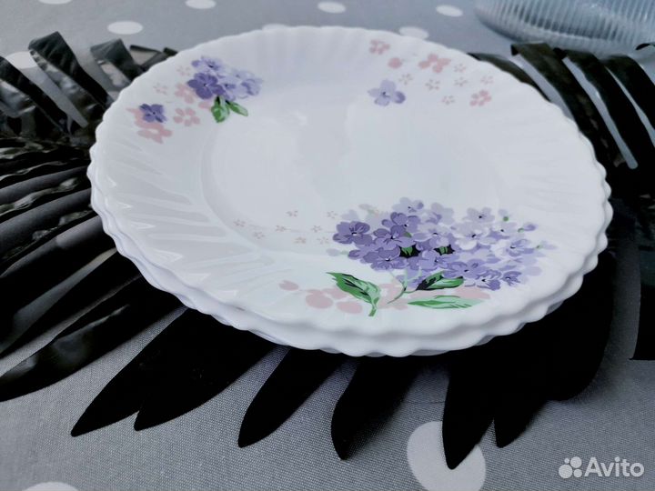Тарелки обеденные фарфор 19,5 и 18,5 см