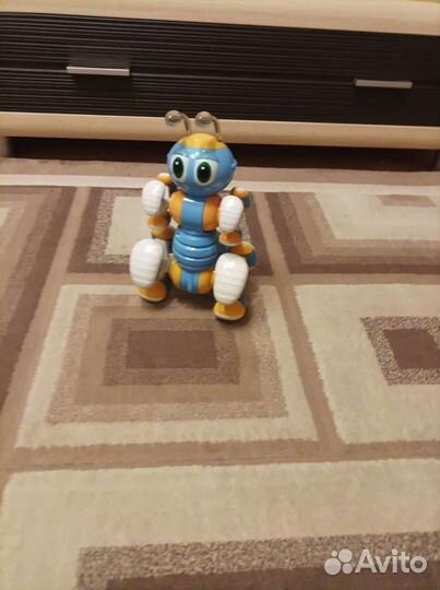 Игрушка Гусеница на д/у