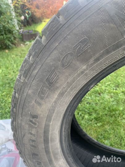Dunlop SP Winter Ice 02 255/60 R18