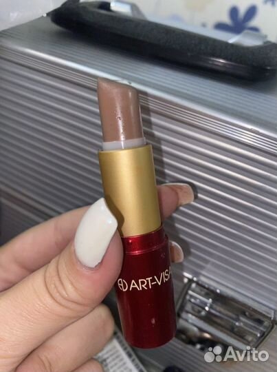 Губная помада Art-Visage 