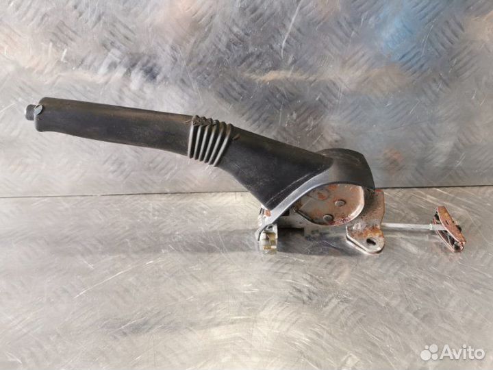 Рычаг стояночного тормоза Renault Logan 2 L8 K7M